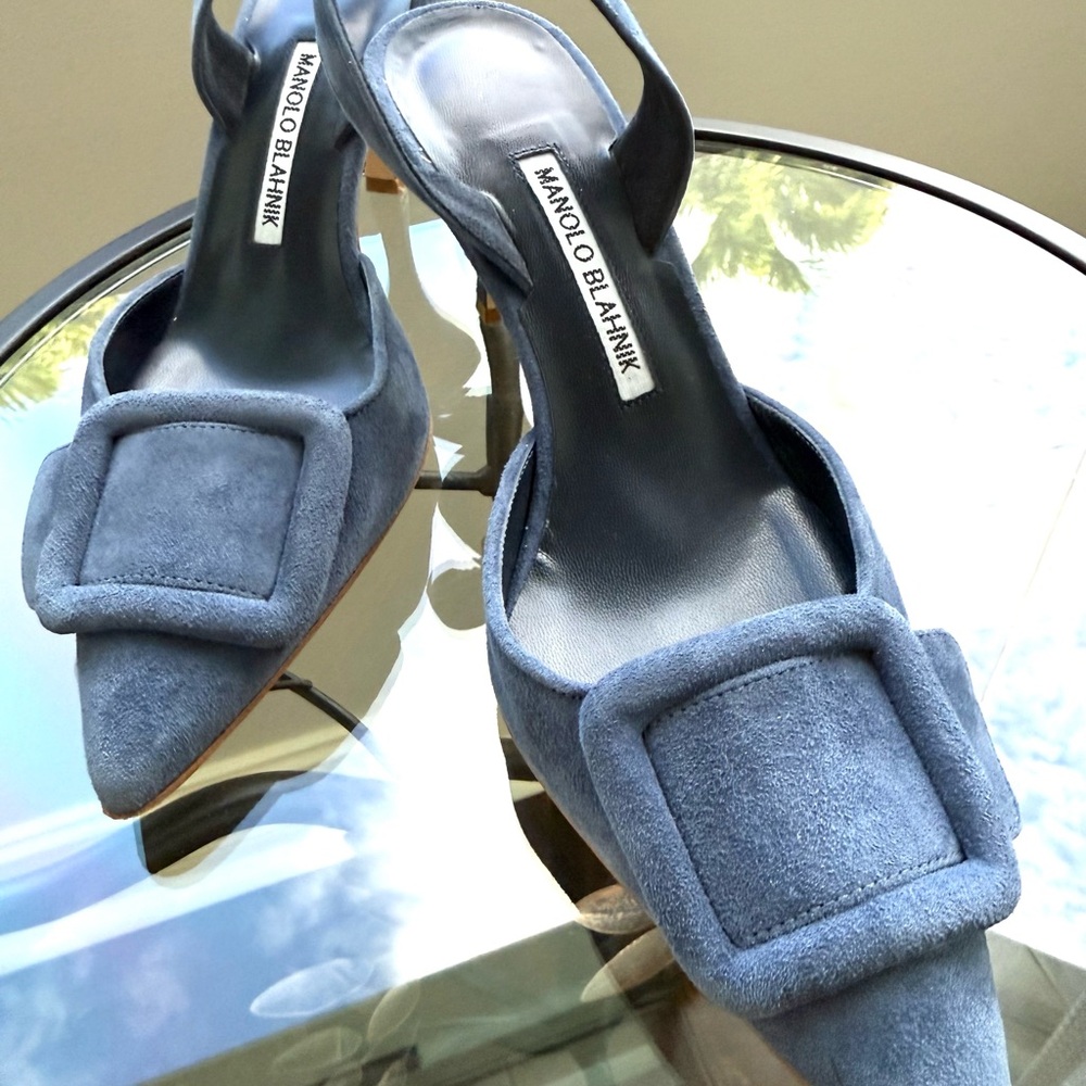 Manolo Blahnik Dark Blue Suede Slingback Heels - Picture 11 of 11